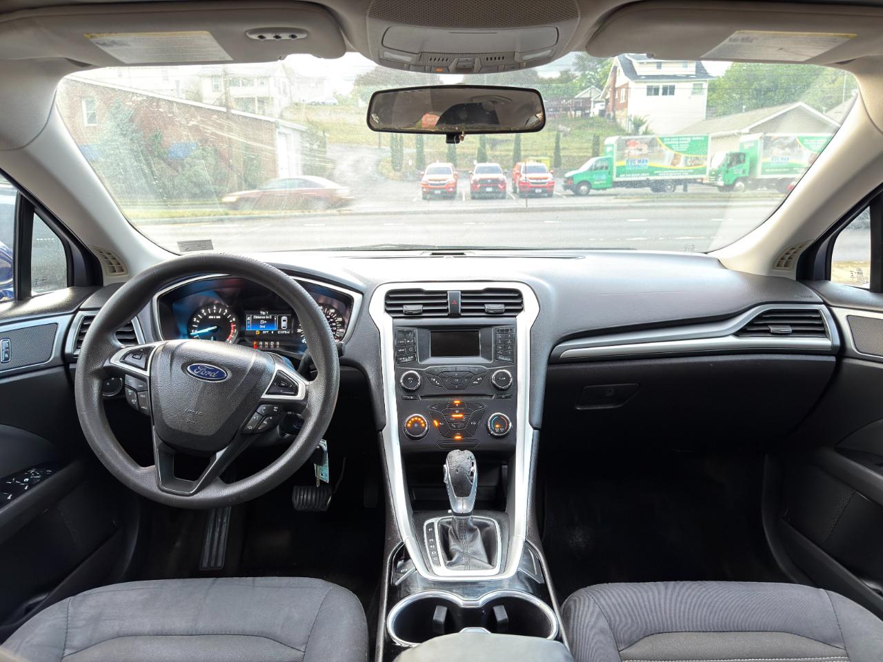 Ford Fusion 4dr Sdn SE FWD 2015