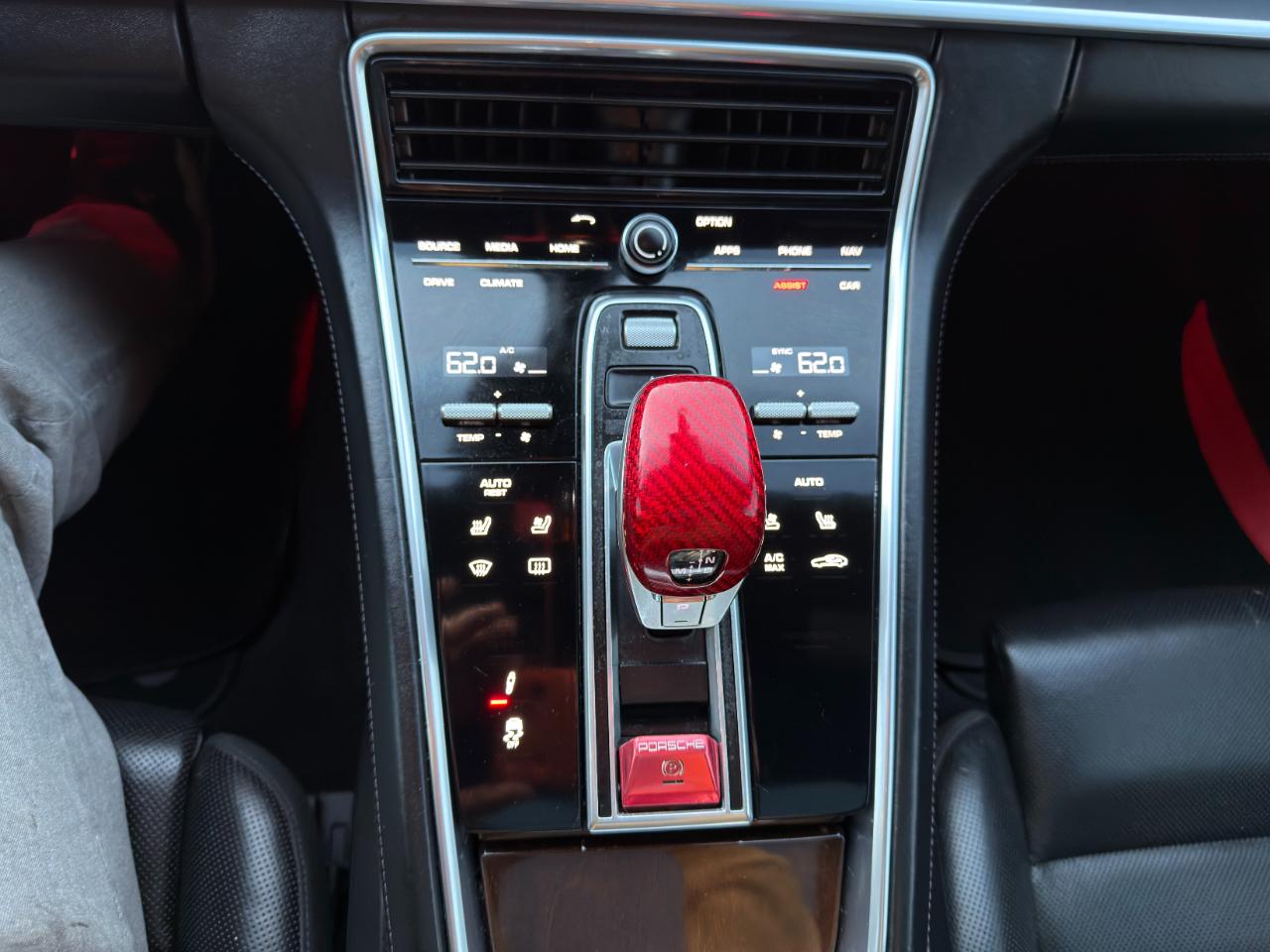 Porsche Panamera Turbo AWD 2017