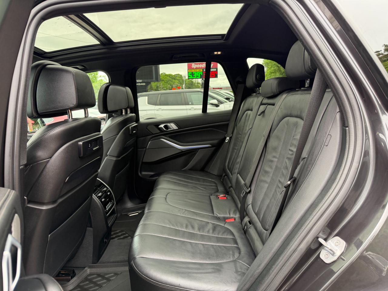BMW X5 xDrive50i Sports Activity Vehicle 2019