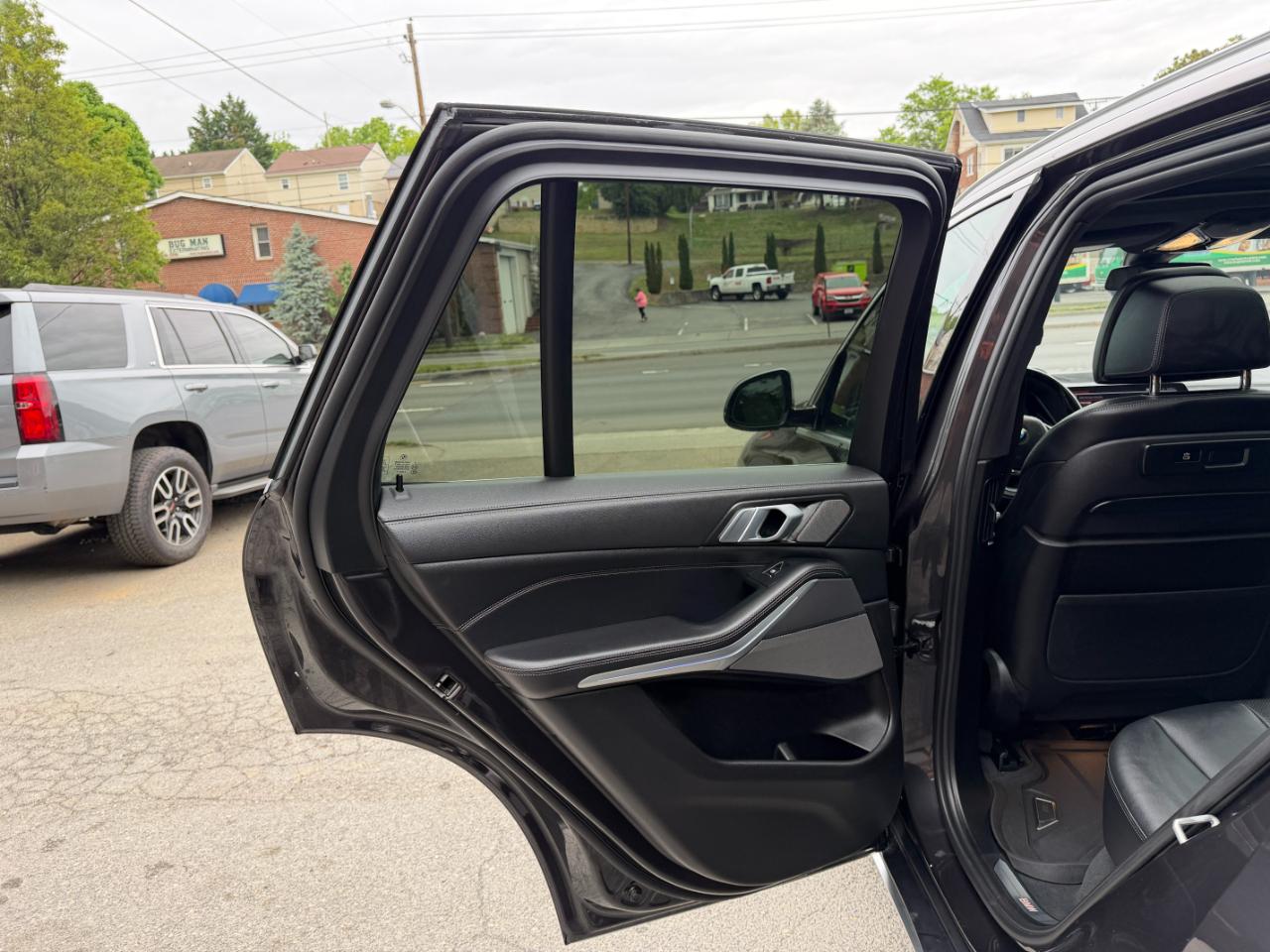 BMW X5 xDrive50i Sports Activity Vehicle 2019