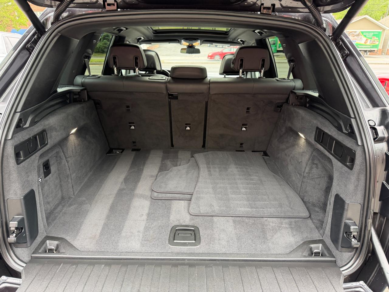 BMW X5 xDrive50i Sports Activity Vehicle 2019