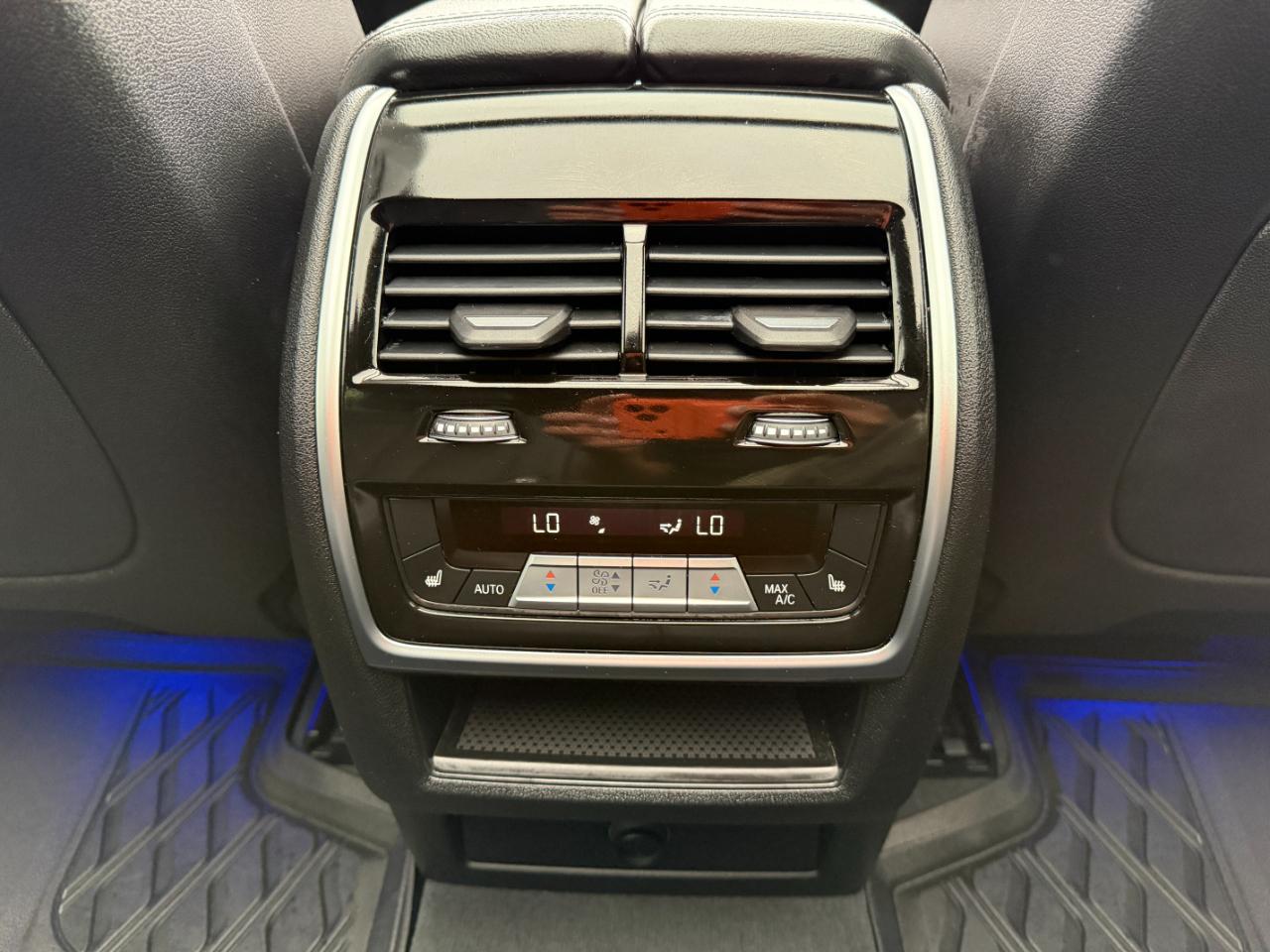 BMW X5 xDrive50i Sports Activity Vehicle 2019