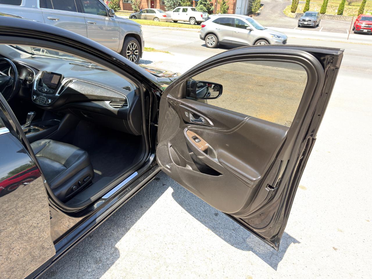 Chevrolet Malibu 4dr Sdn Premier 2020
