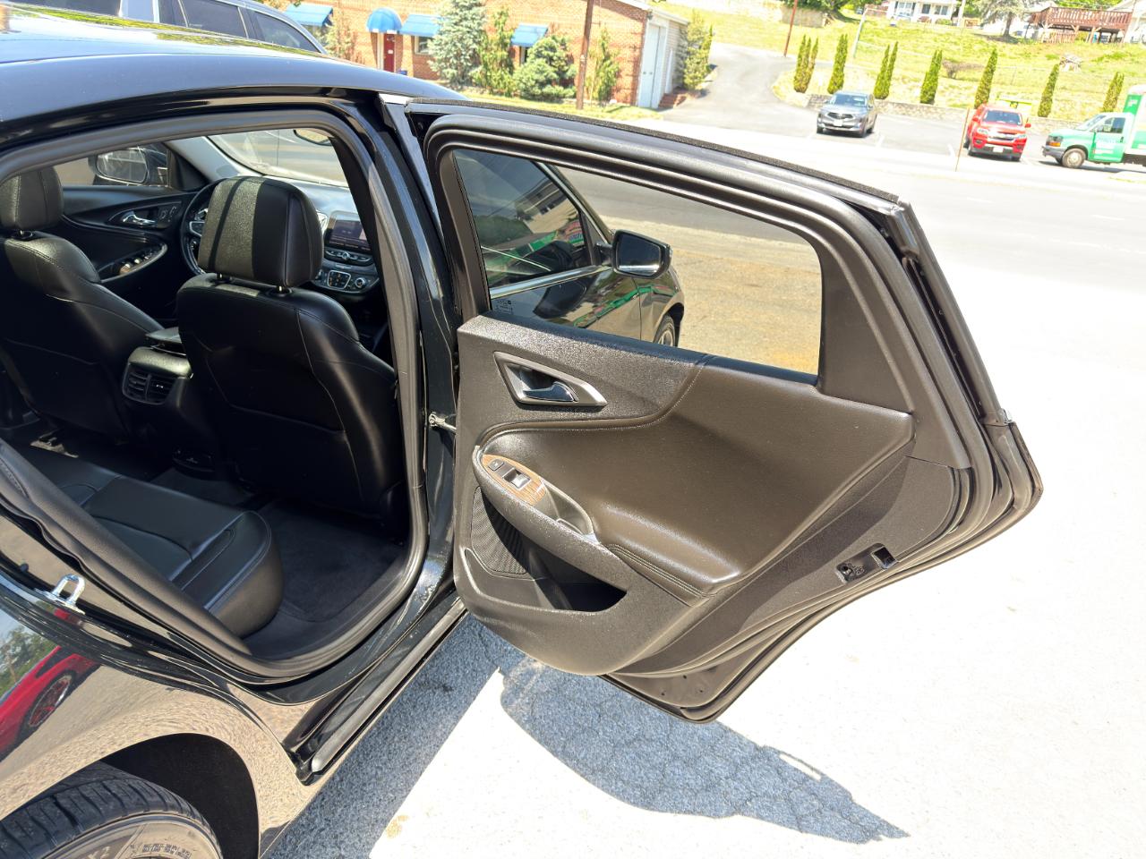Chevrolet Malibu 4dr Sdn Premier 2020
