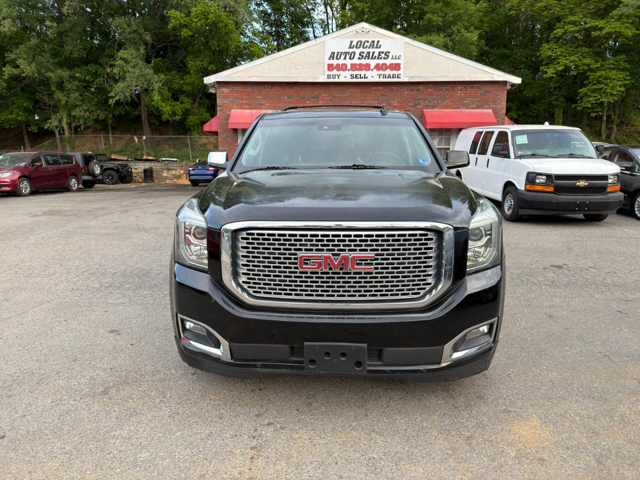 GMC Yukon 4WD 4dr Denali 2017