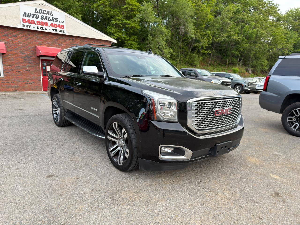 GMC Yukon 4WD 4dr Denali 2017