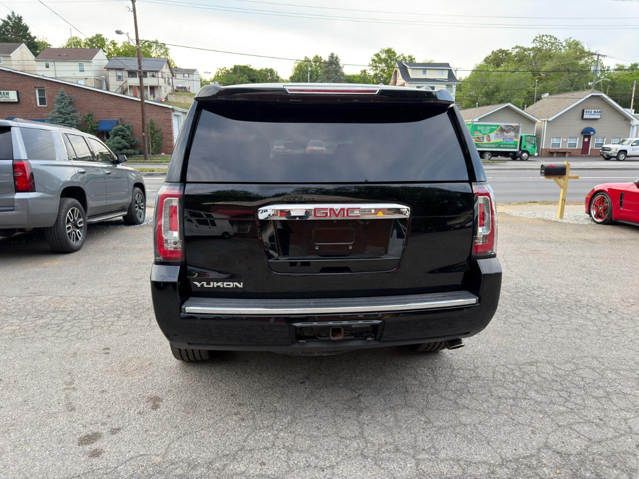 GMC Yukon 4WD 4dr Denali 2017