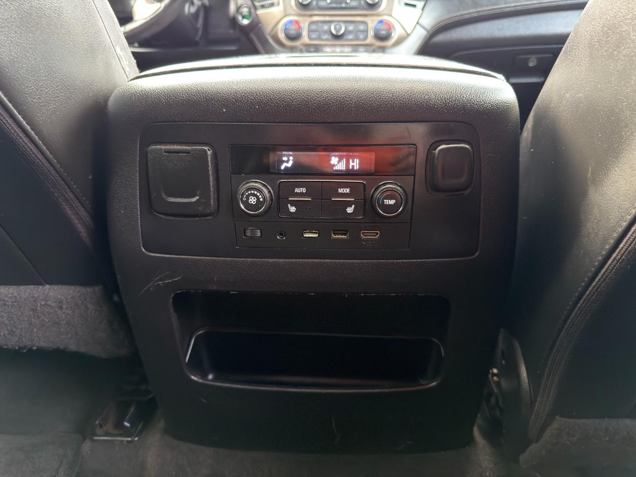 GMC Yukon 4WD 4dr Denali 2017