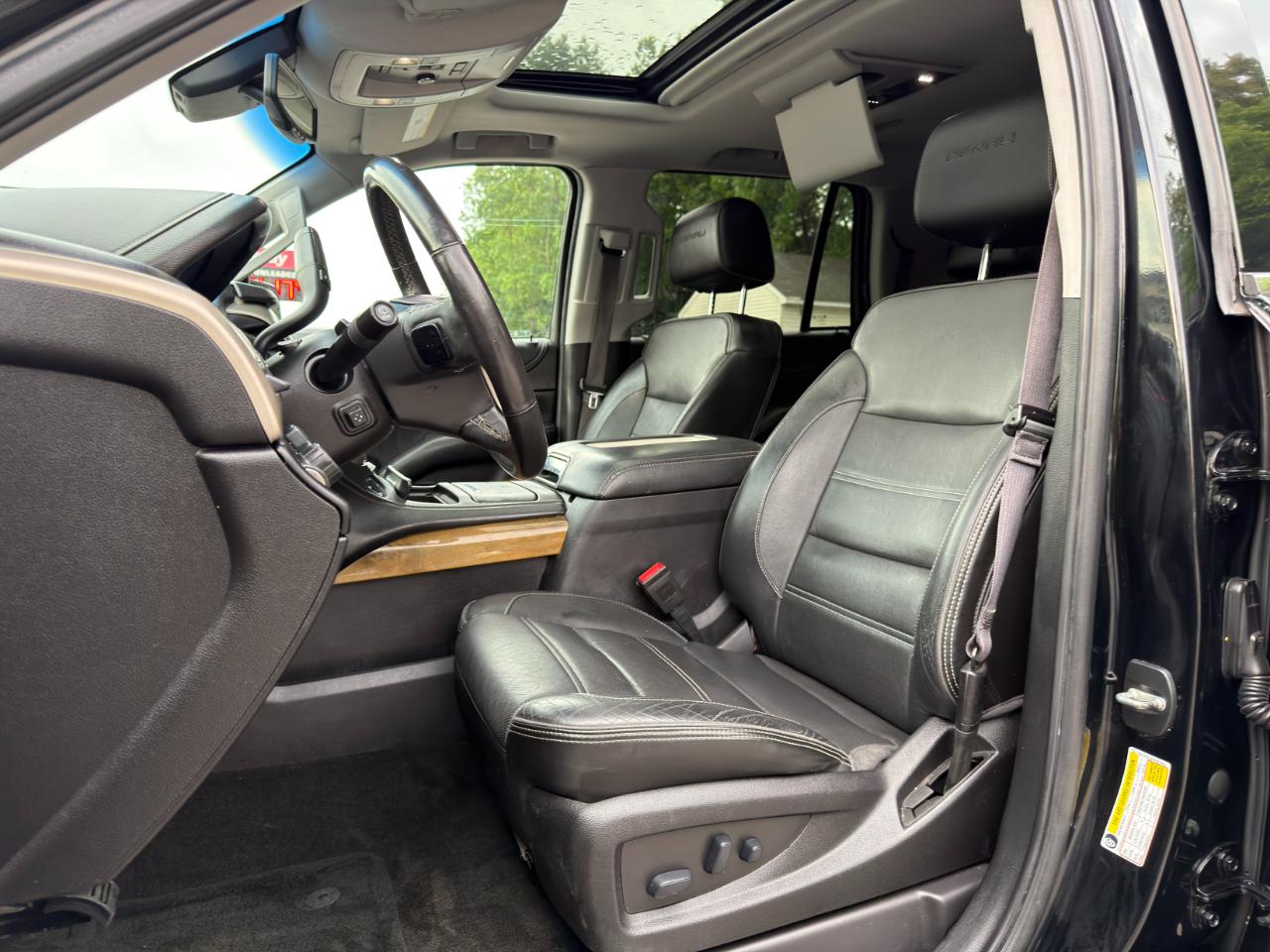 GMC Yukon 4WD 4dr Denali 2017