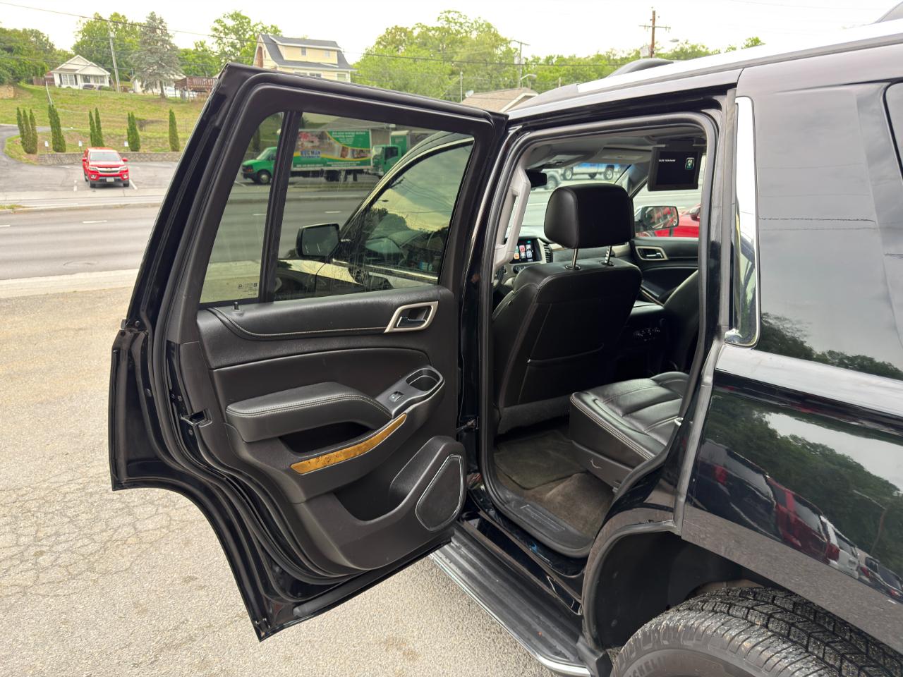 GMC Yukon 4WD 4dr Denali 2017