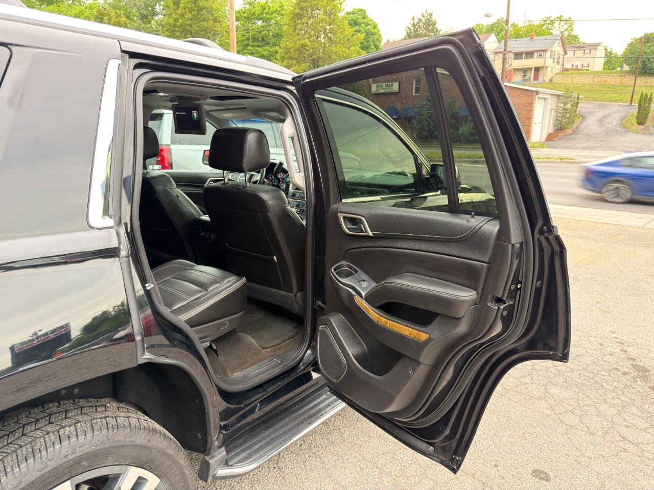 GMC Yukon 4WD 4dr Denali 2017