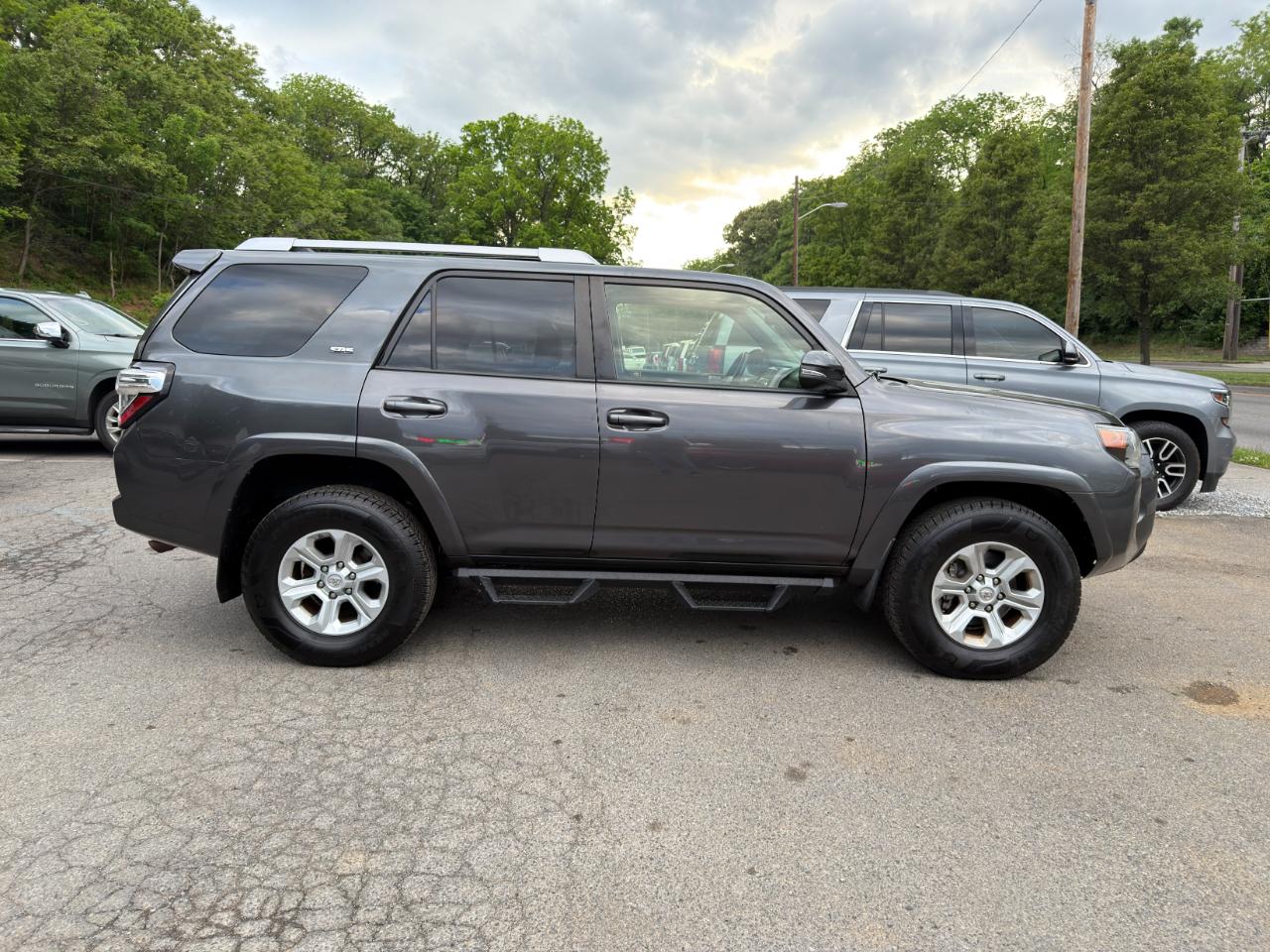 Toyota 4Runner 4WD 4dr V6 Trail Premium (Natl) 2016
