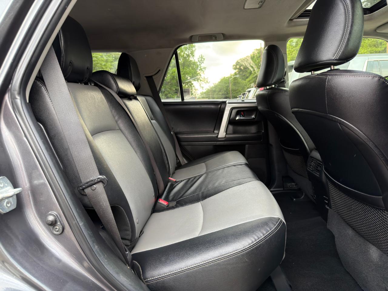 Toyota 4Runner 4WD 4dr V6 Trail Premium (Natl) 2016