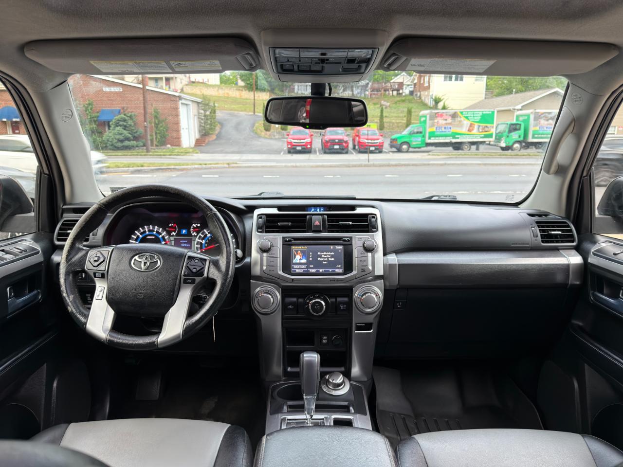 Toyota 4Runner 4WD 4dr V6 Trail Premium (Natl) 2016