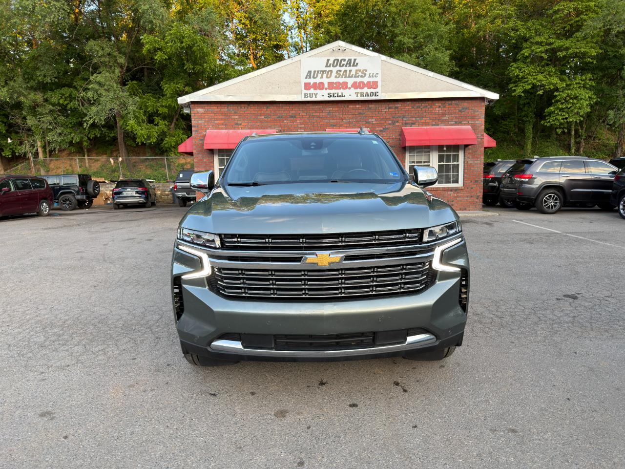 Chevrolet Suburban 2WD 4dr Premier 2023