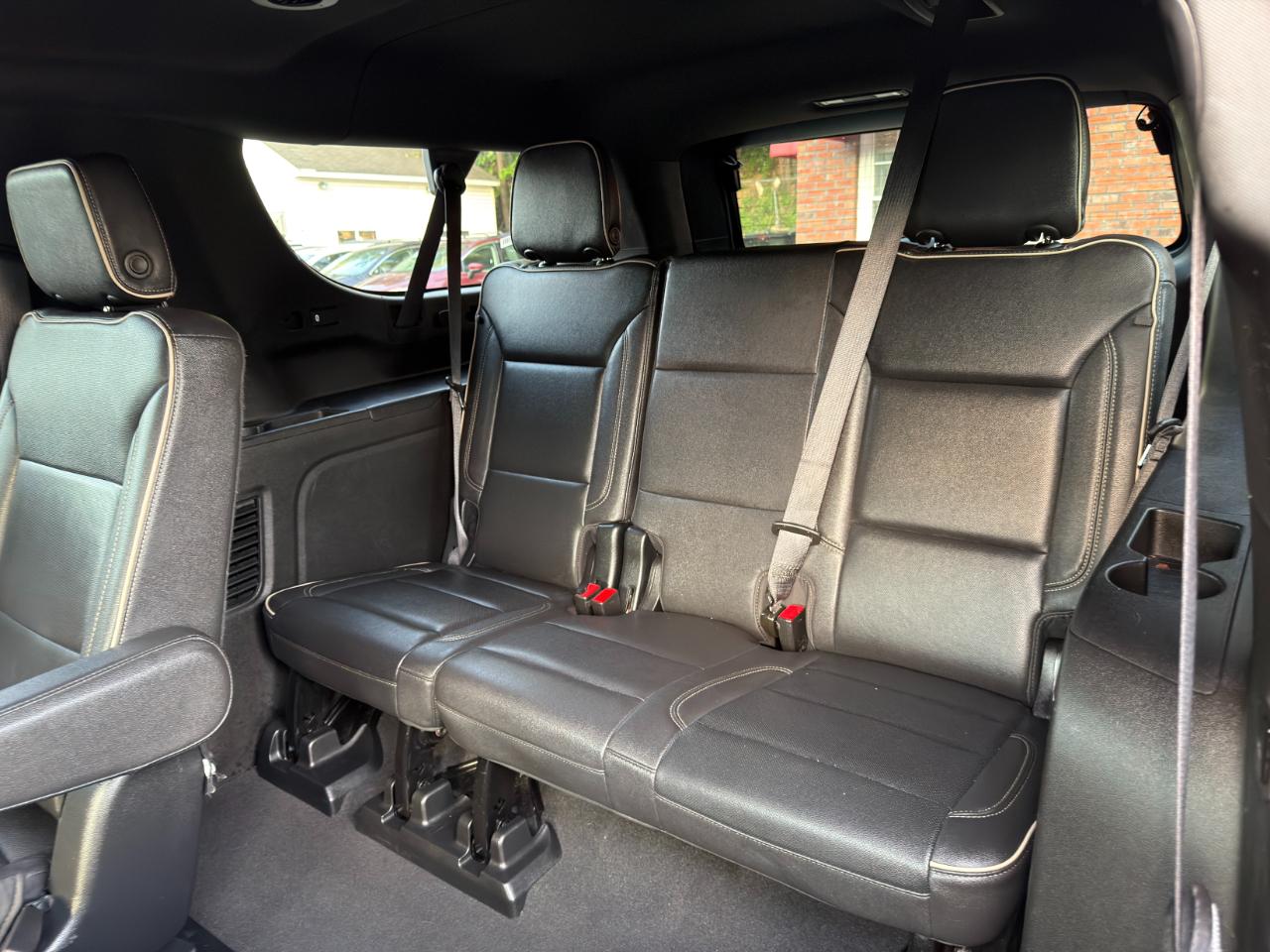 Chevrolet Suburban 2WD 4dr Premier 2023