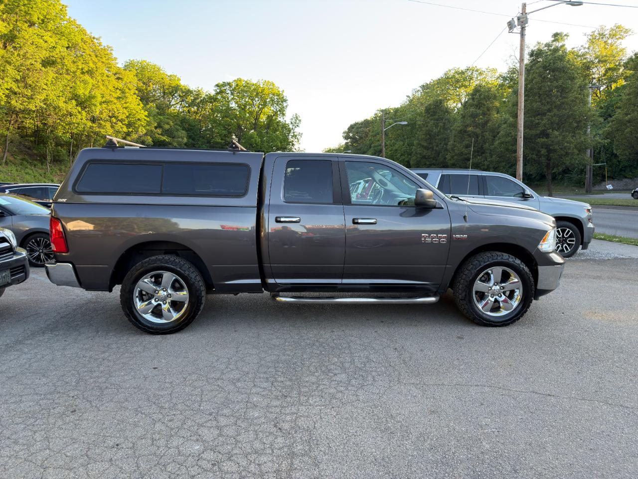 RAM 1500 4WD Quad Cab 140.5" Big Horn 2015