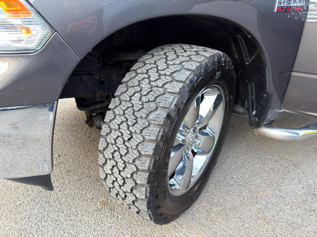 RAM 1500 4WD Quad Cab 140.5" Big Horn 2015