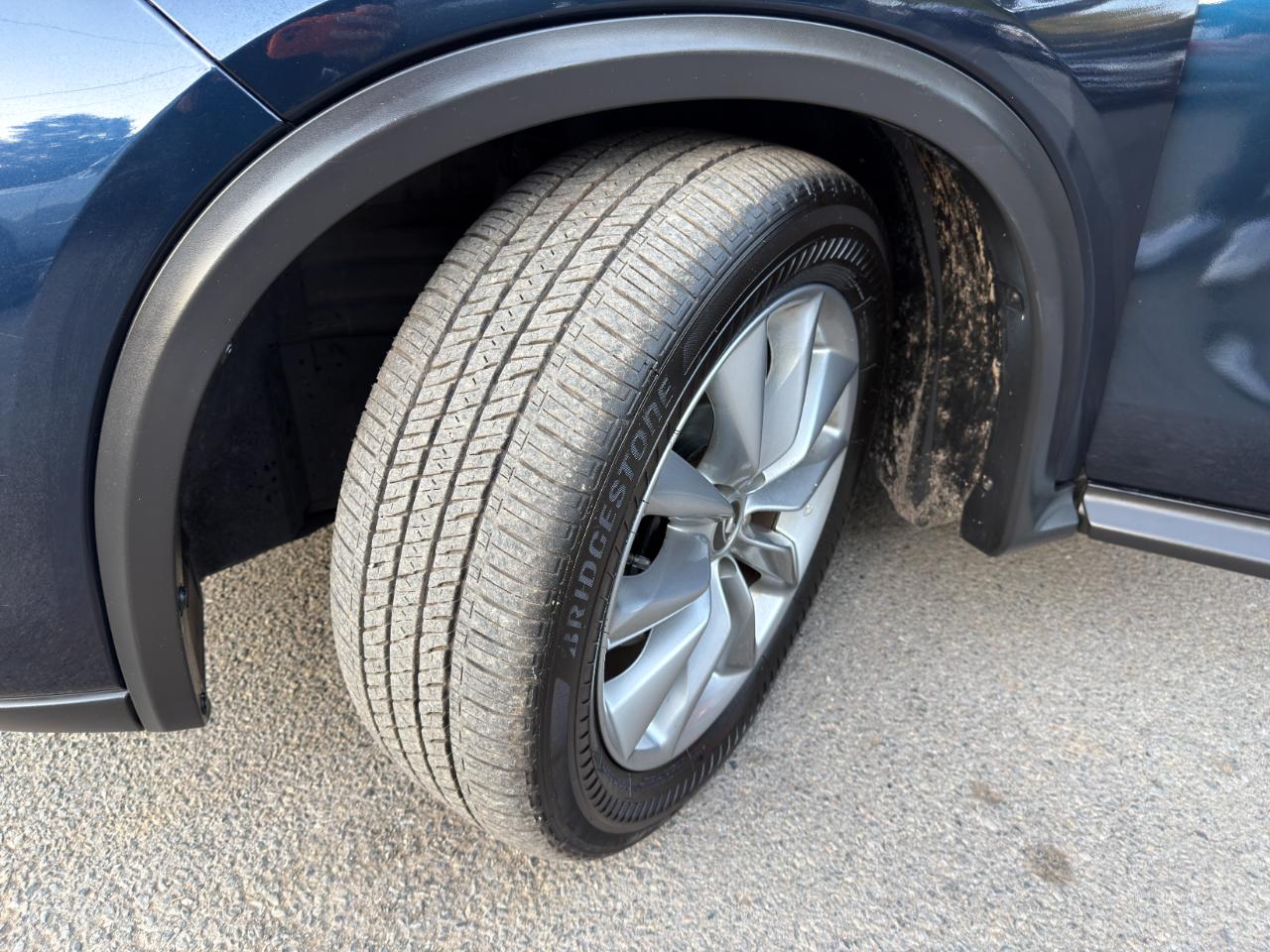 Infiniti QX50 LUXE AWD 2019