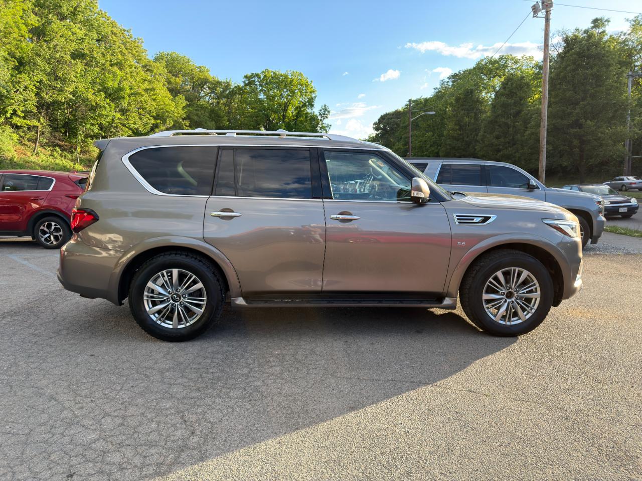 Infiniti QX80 AWD 2018