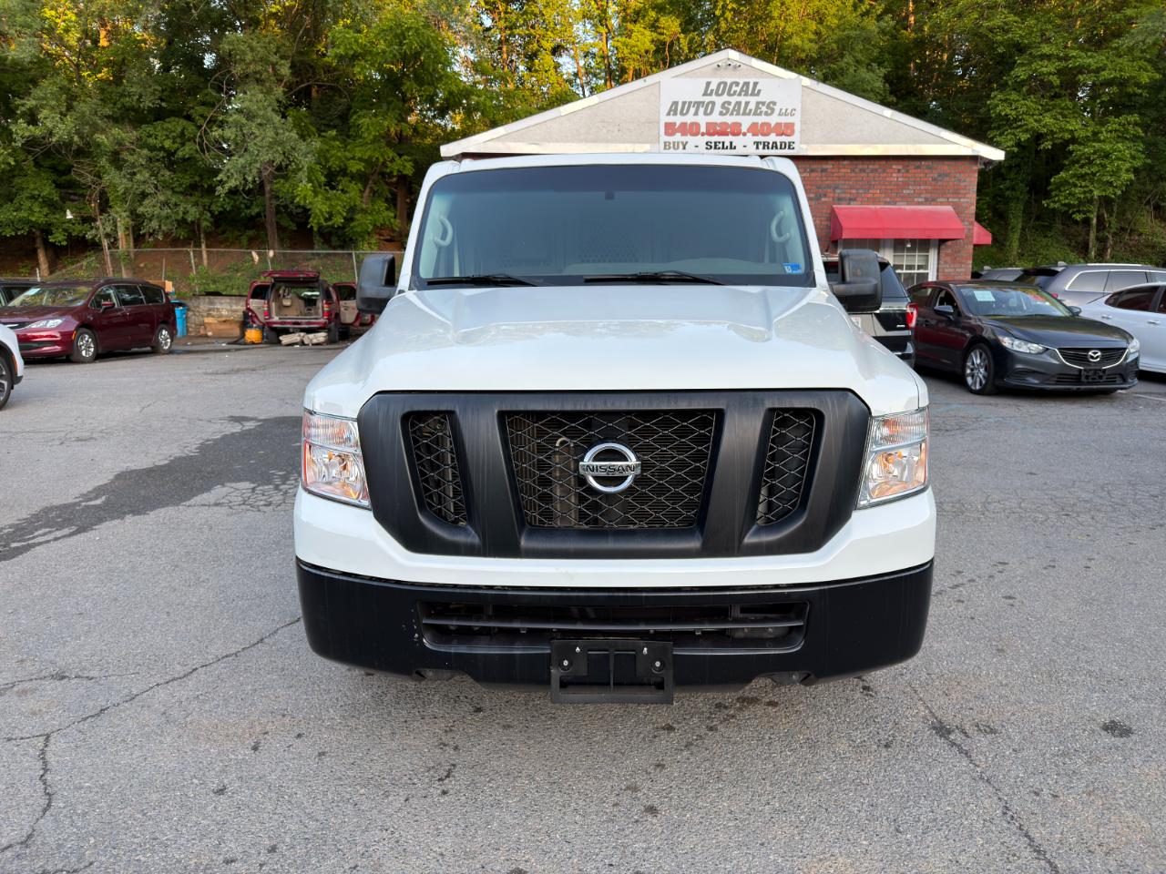 Nissan NV Cargo NV2500 HD Standard Roof V6 SV 2021