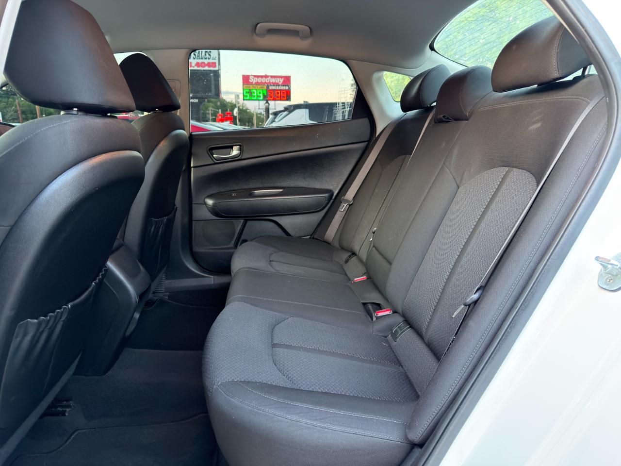 Kia Optima 4dr Sdn LX 2016
