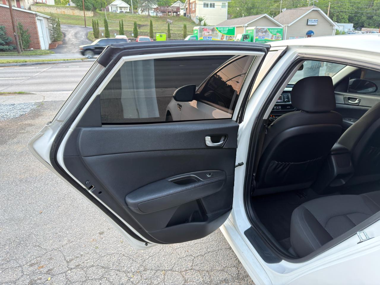 Kia Optima 4dr Sdn LX 2016
