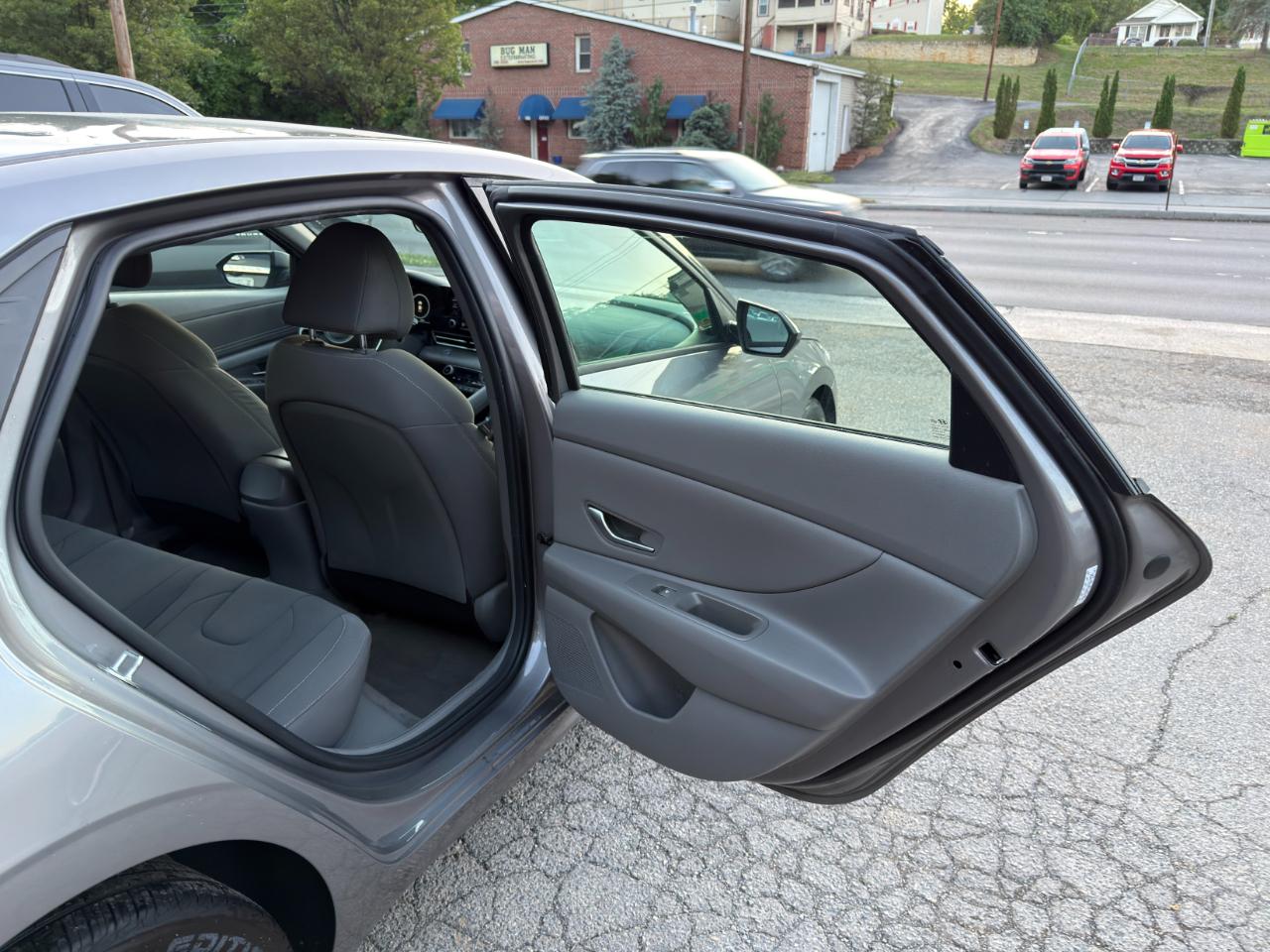 Hyundai Elantra SEL IVT 2021