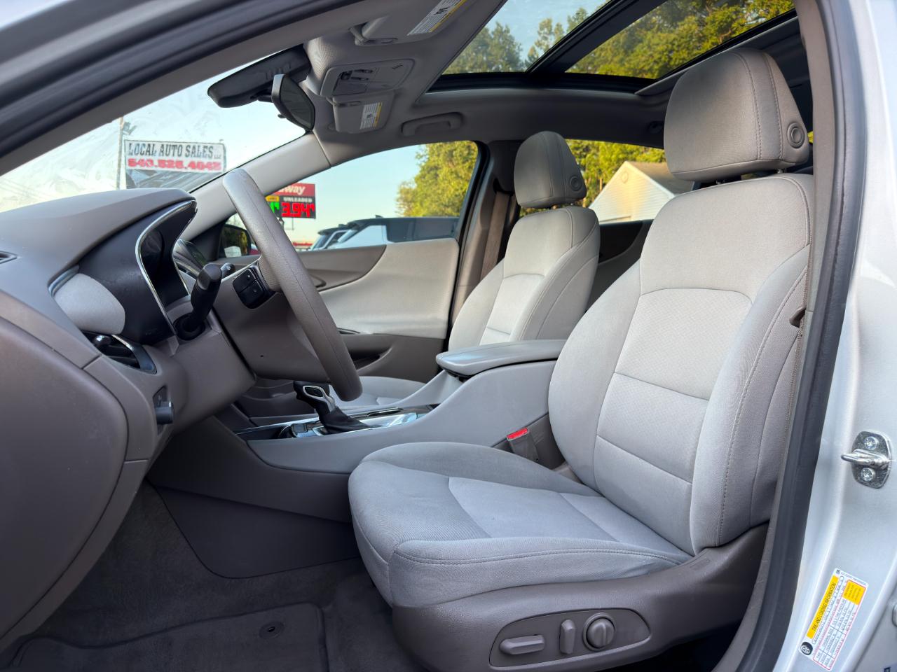 Chevrolet Malibu 4dr Sdn LT 2021