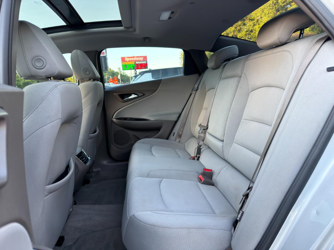 Chevrolet Malibu 4dr Sdn LT 2021