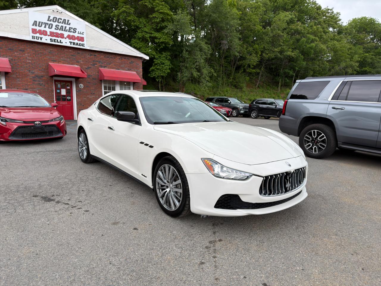 Maserati Ghibli 4dr Sdn 2016
