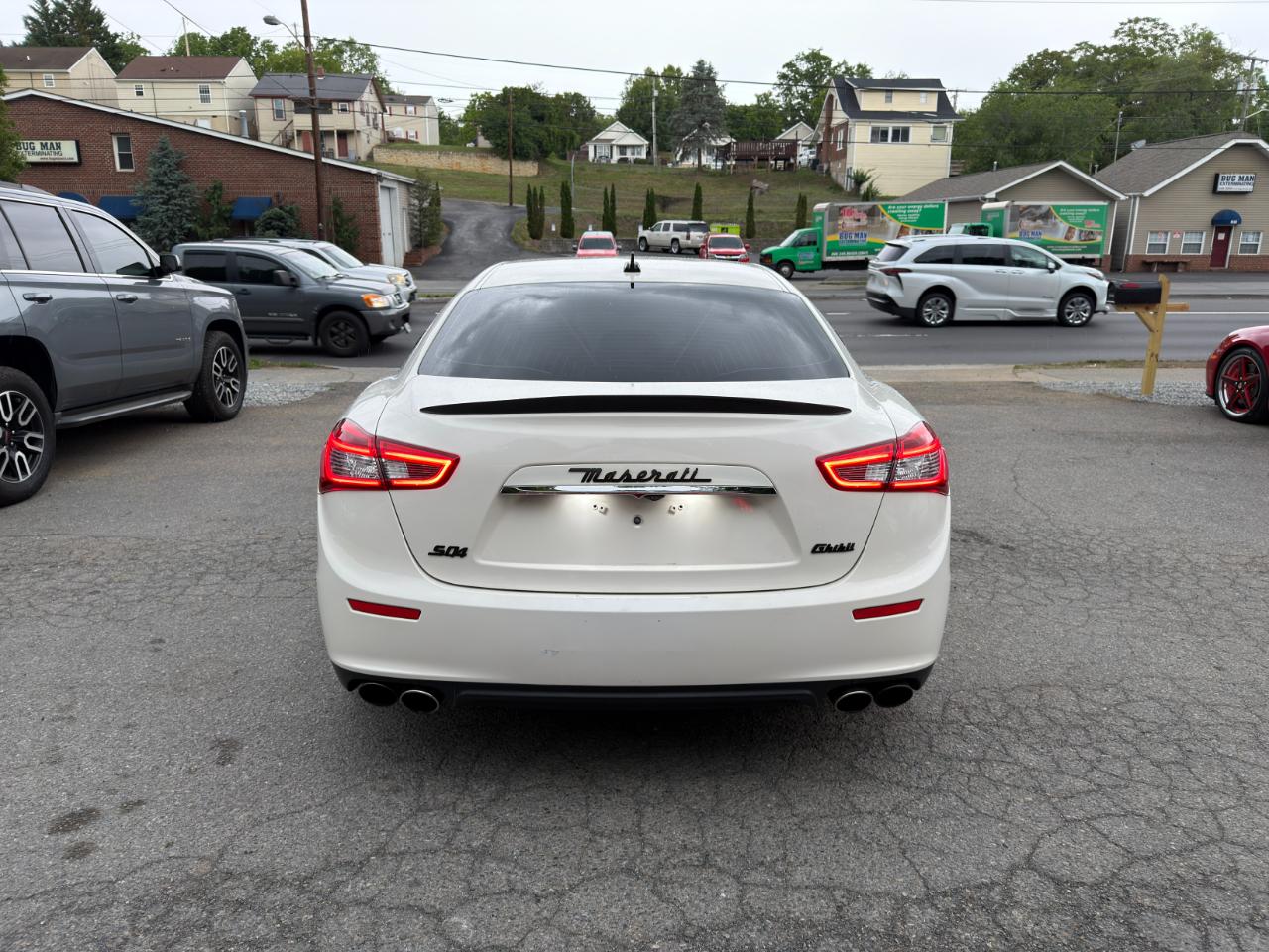 Maserati Ghibli 4dr Sdn 2016
