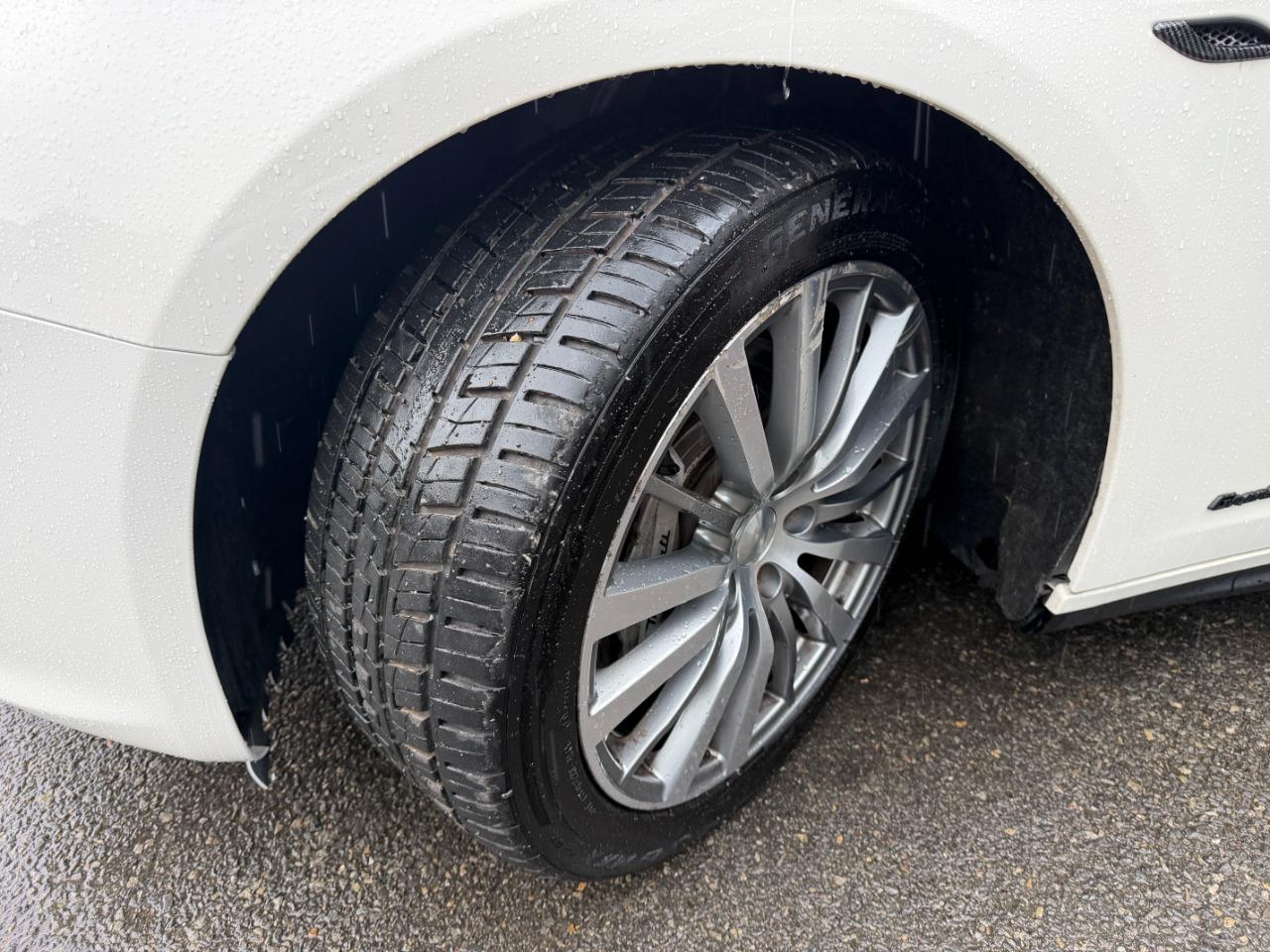 Maserati Ghibli 4dr Sdn 2016