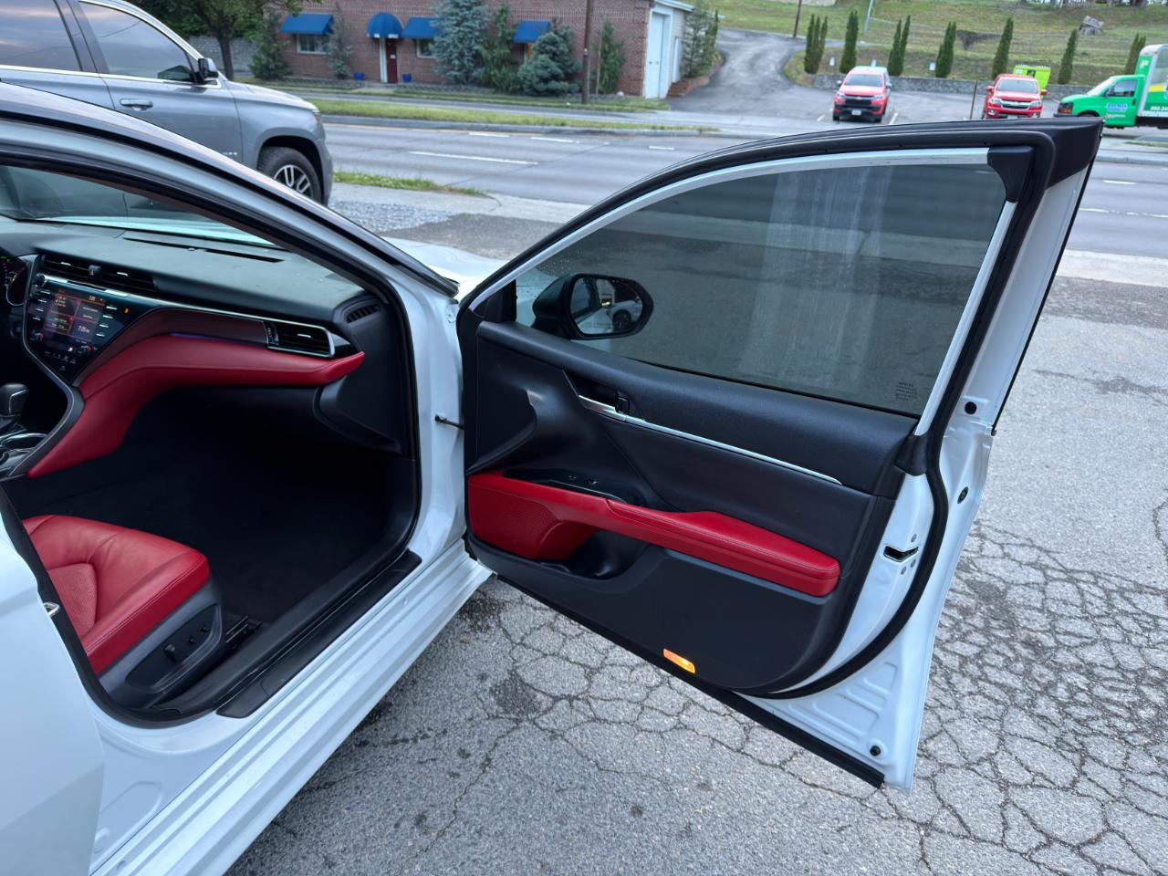 Toyota Camry XSE Auto (Natl) 2019