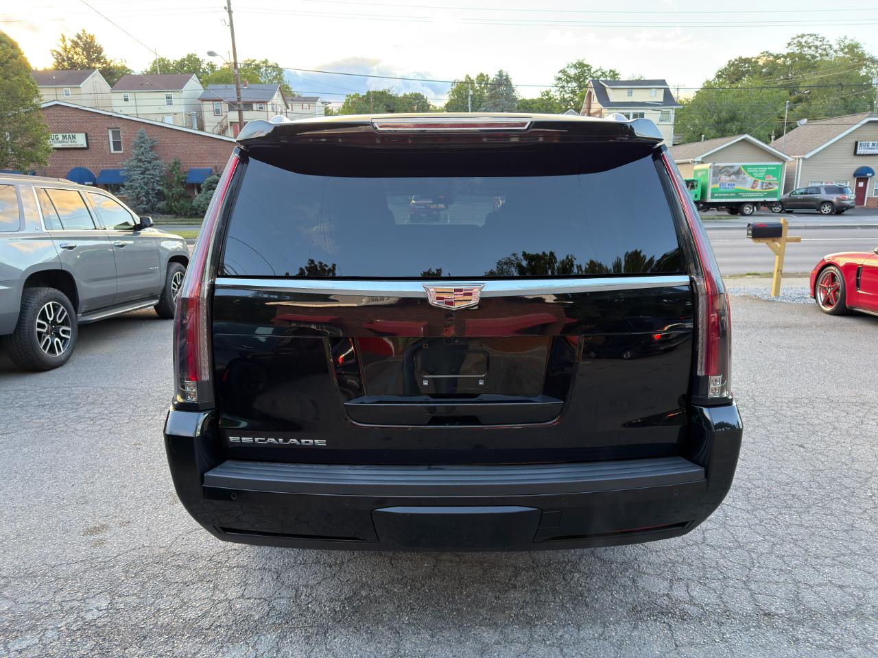 Cadillac Escalade ESV 4WD 4dr Premium Luxury 2020