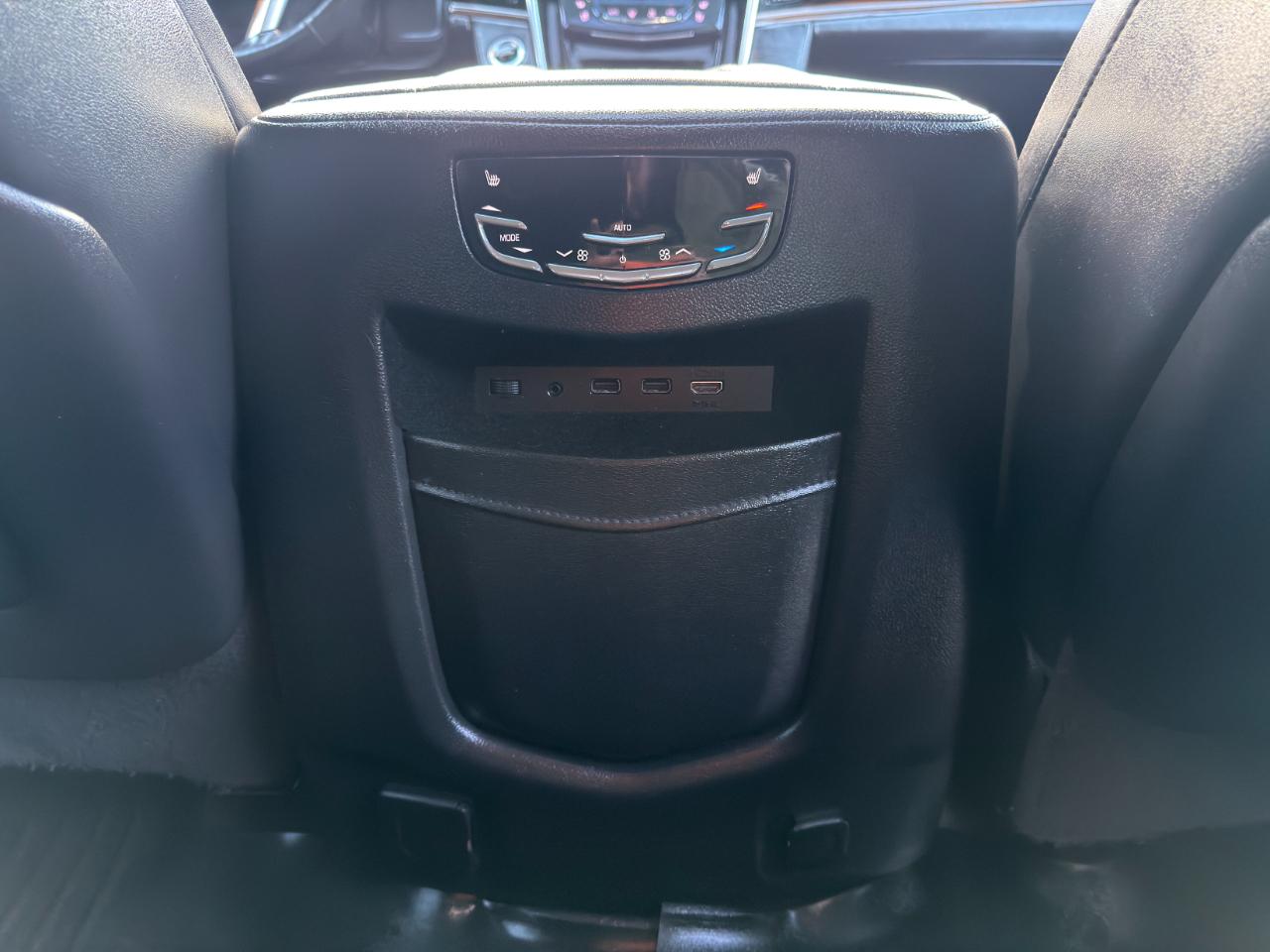 Cadillac Escalade ESV 4WD 4dr Premium Luxury 2020