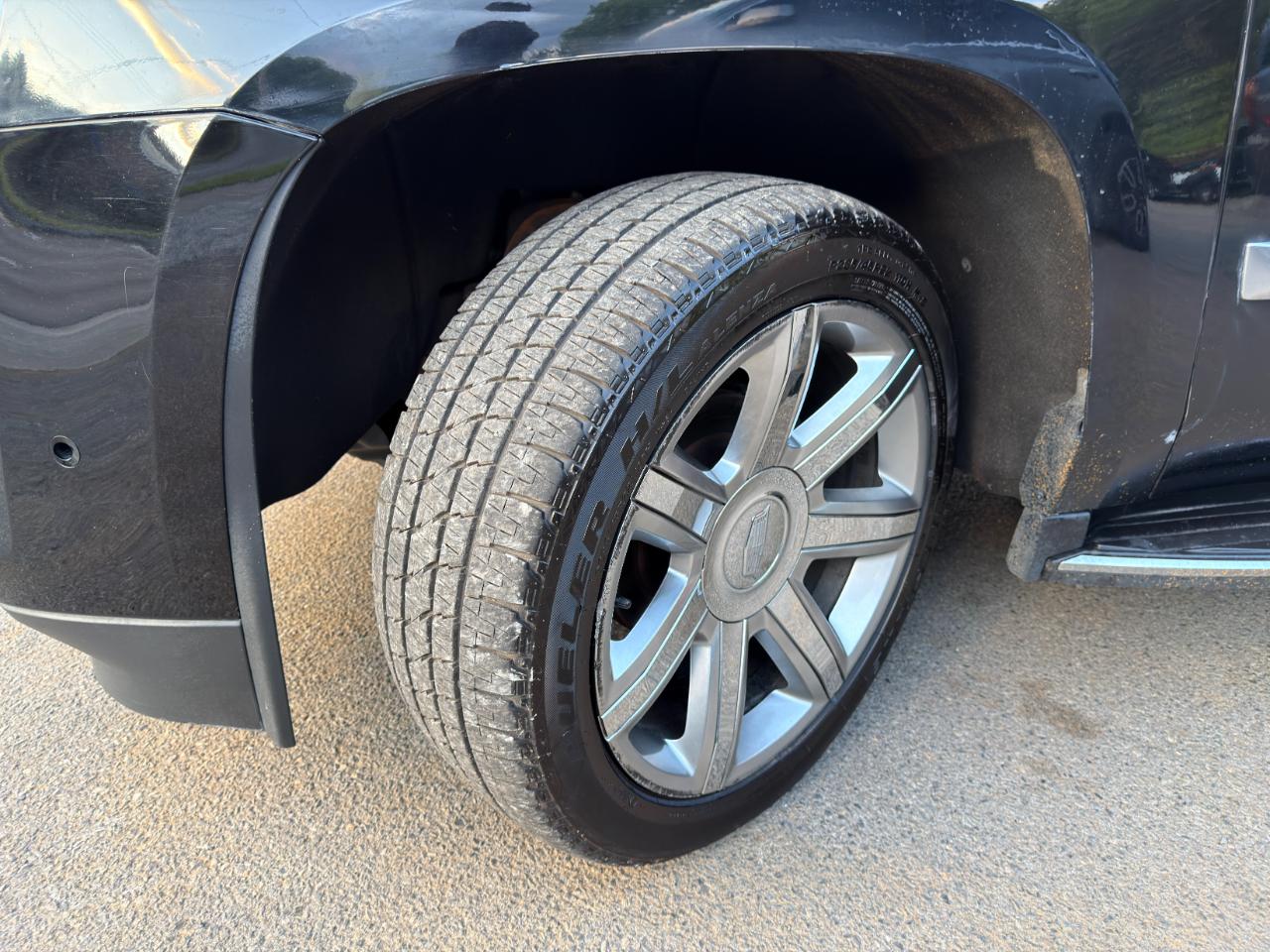 Cadillac Escalade ESV 4WD 4dr Premium Luxury 2020