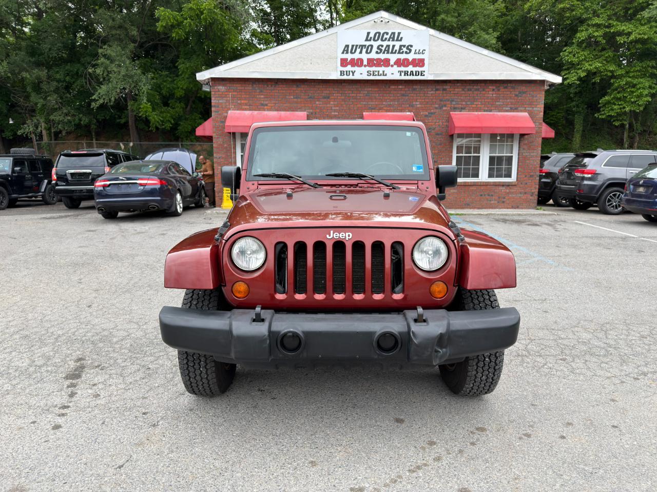 Jeep Wrangler 4WD 4dr Unlimited Sahara 2007