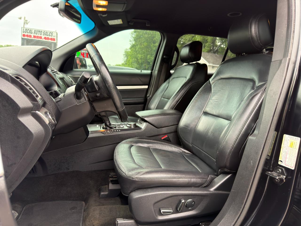 Ford Explorer XLT 4WD 2017