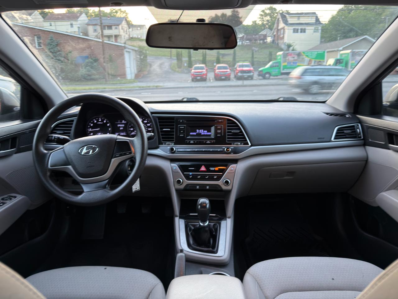 Hyundai Elantra SE 2.0L Manual (Ulsan) 2017