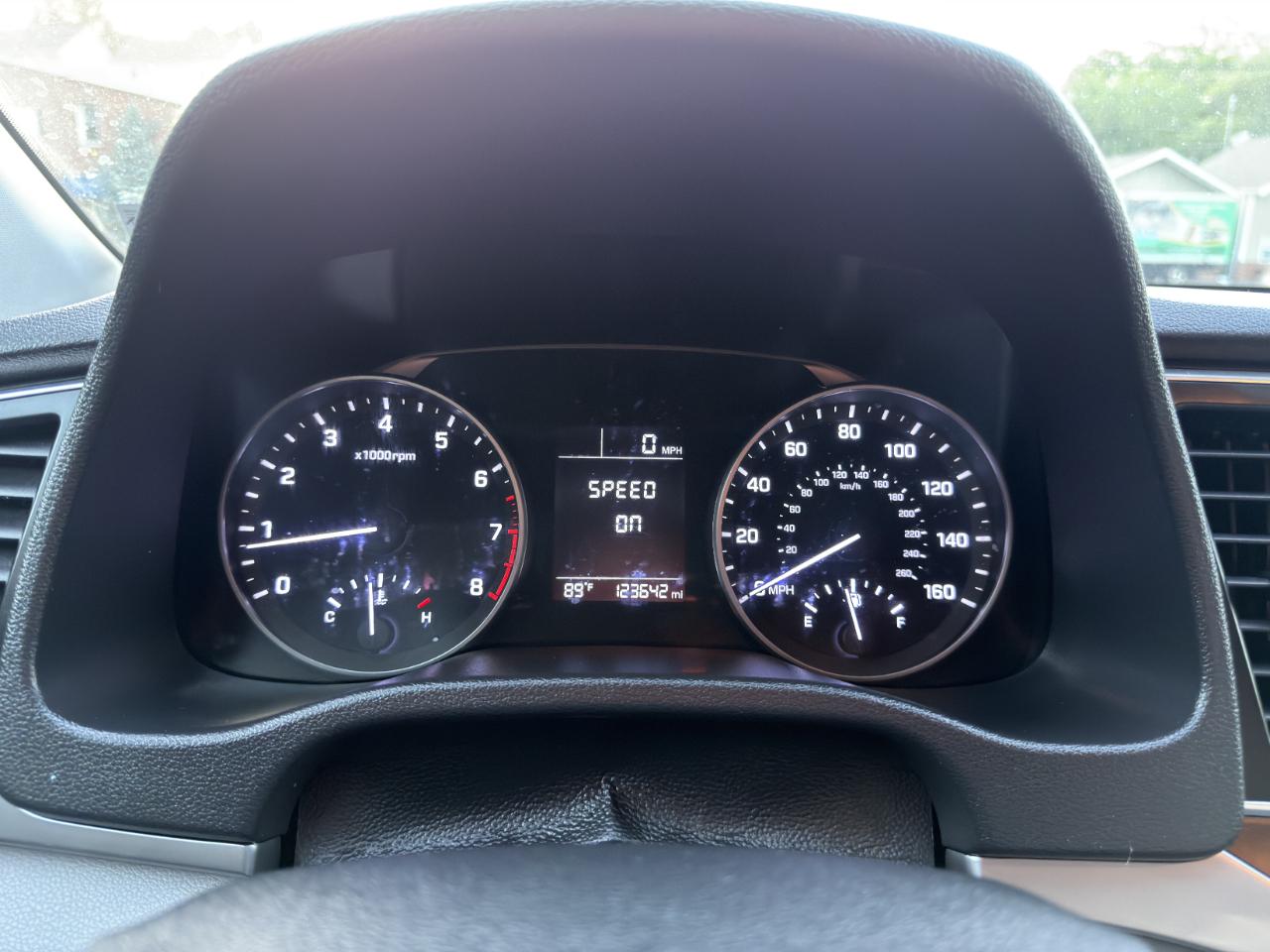Hyundai Elantra SE 2.0L Manual (Ulsan) 2017
