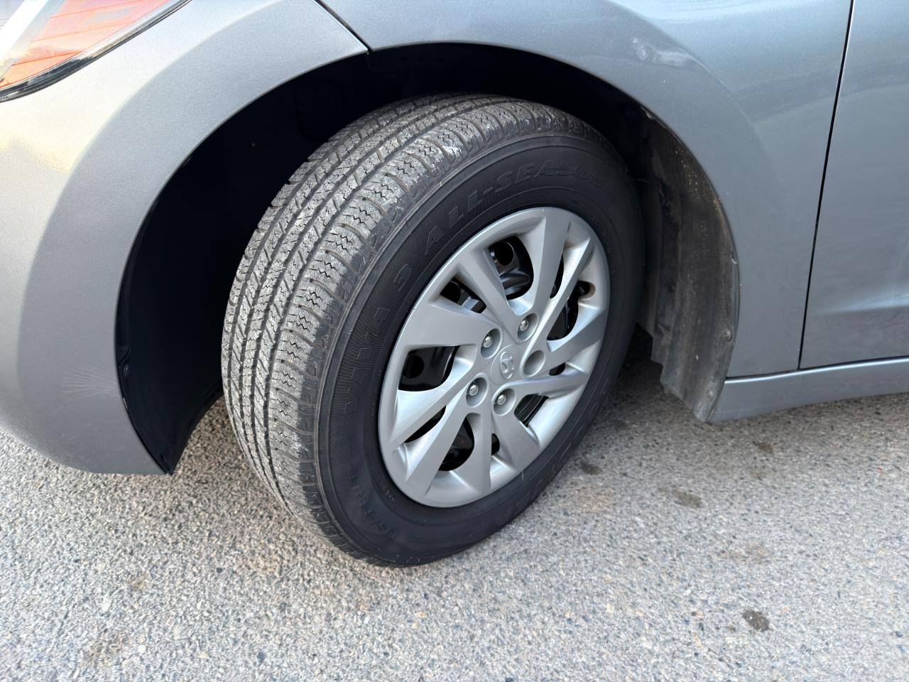 Hyundai Elantra SE 2.0L Manual (Ulsan) 2017