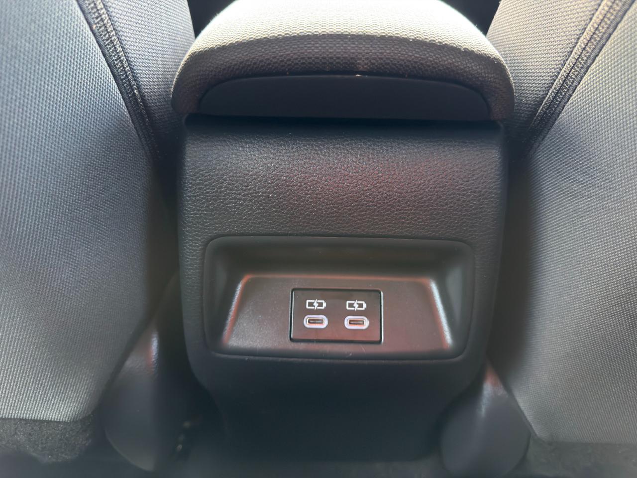 Toyota Corolla LE CVT (Natl) 2023