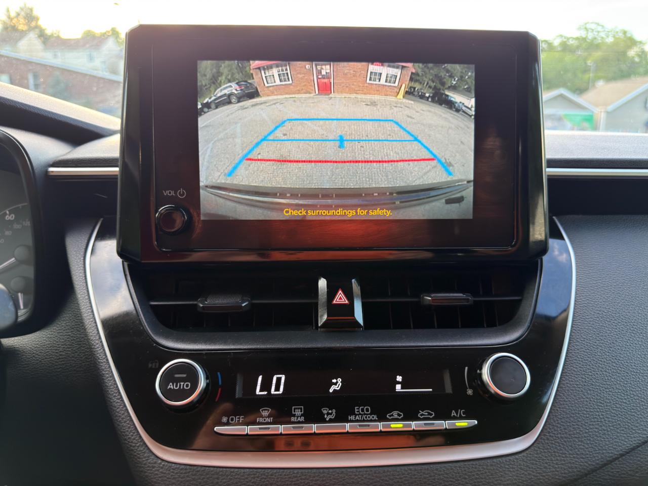 Toyota Corolla LE CVT (Natl) 2023