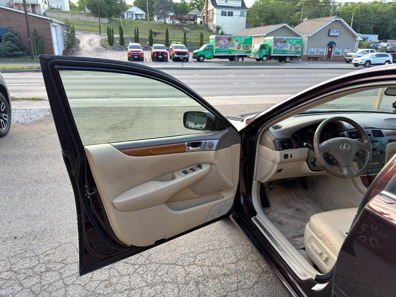 Lexus ES 330 4dr Sdn 2004