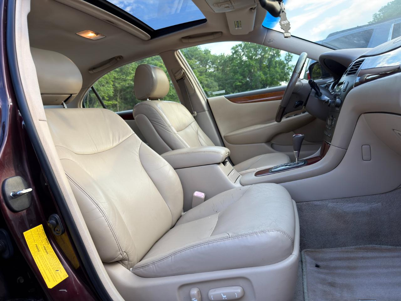Lexus ES 330 4dr Sdn 2004