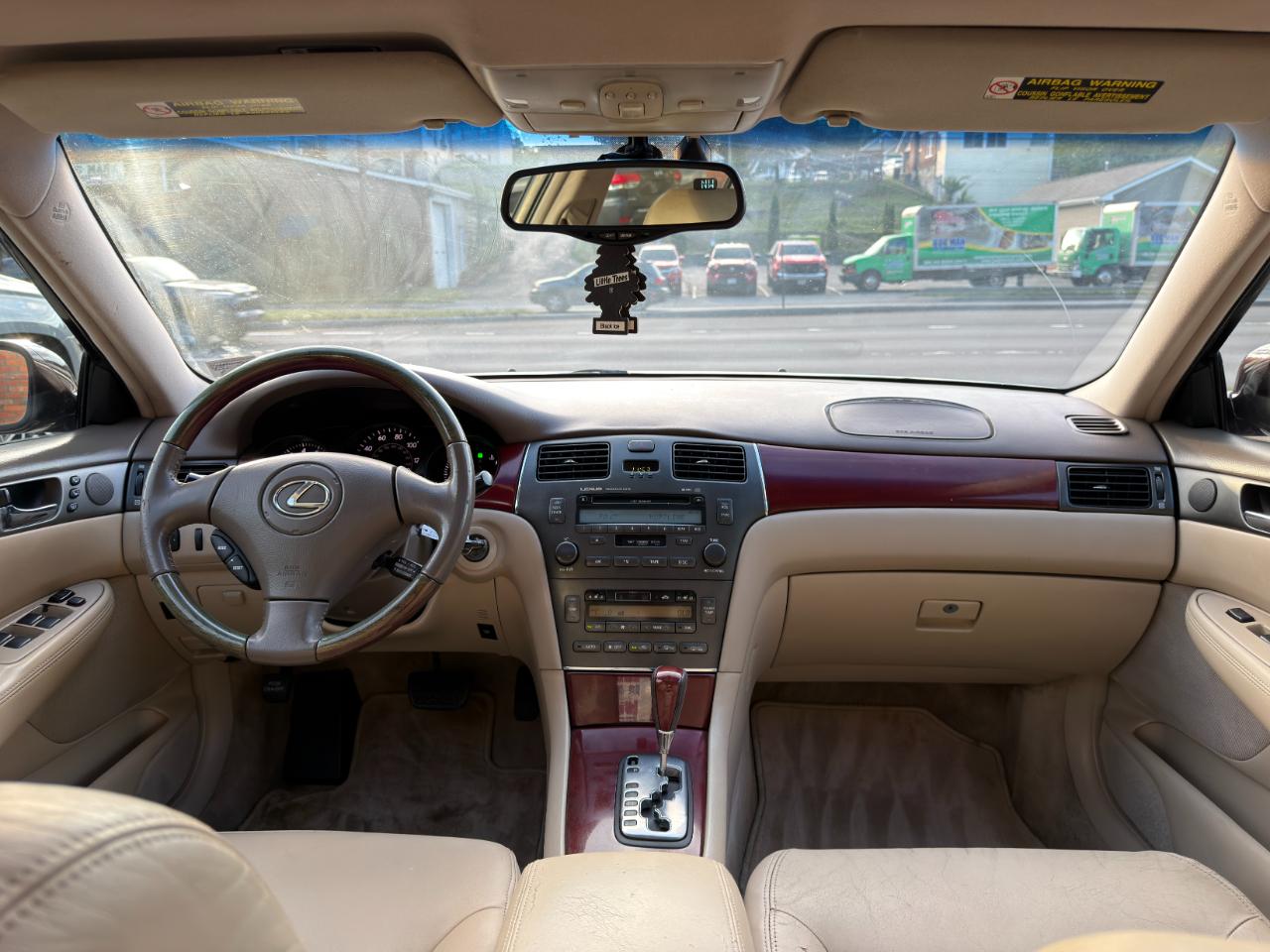 Lexus ES 330 4dr Sdn 2004