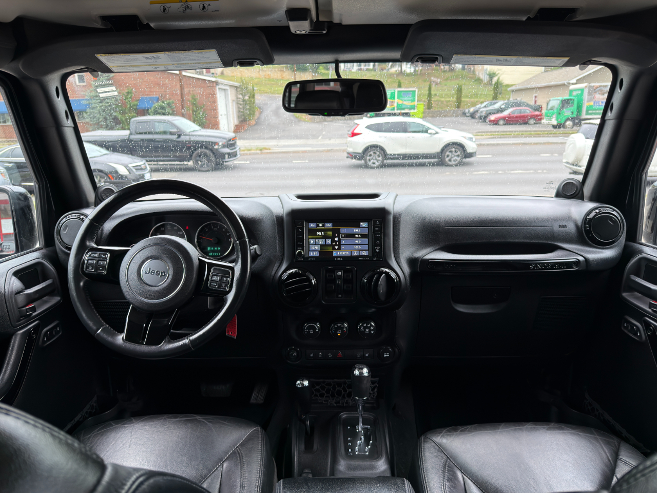 Jeep Wrangler Unlimited 4WD 4dr Sahara 2014