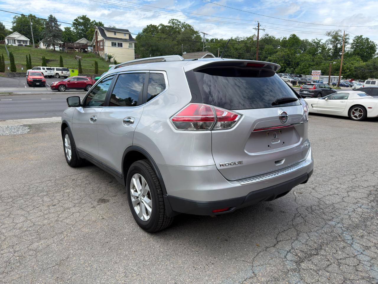 Nissan Rogue AWD 4dr SV 2015