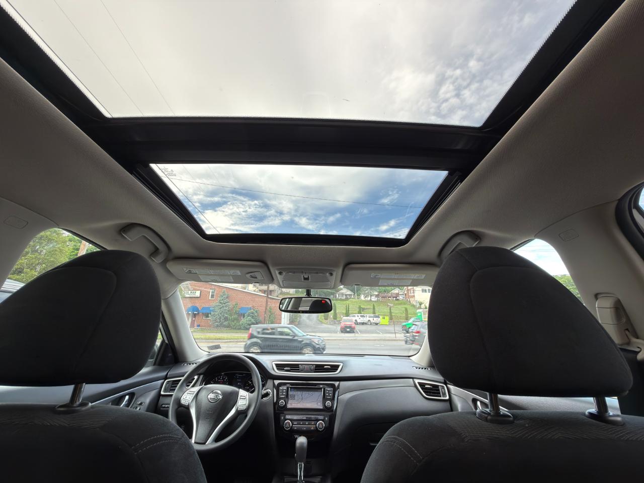 Nissan Rogue AWD 4dr SV 2015